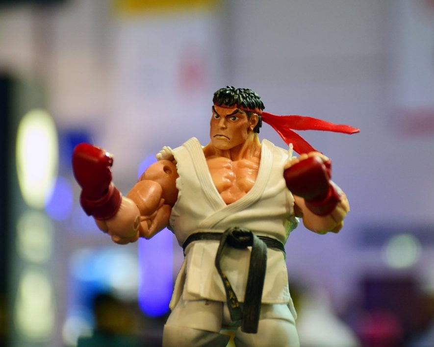 figurine d’un personnage de Street Fighter